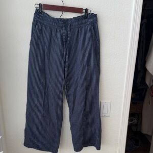 Womens Striped Navy linen cropped pants